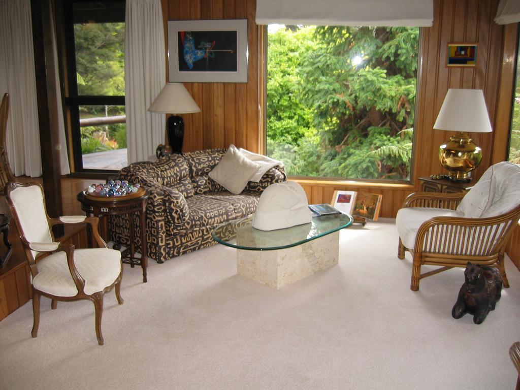Rapaura Watergardens Bed & Breakfast Tapu Room photo